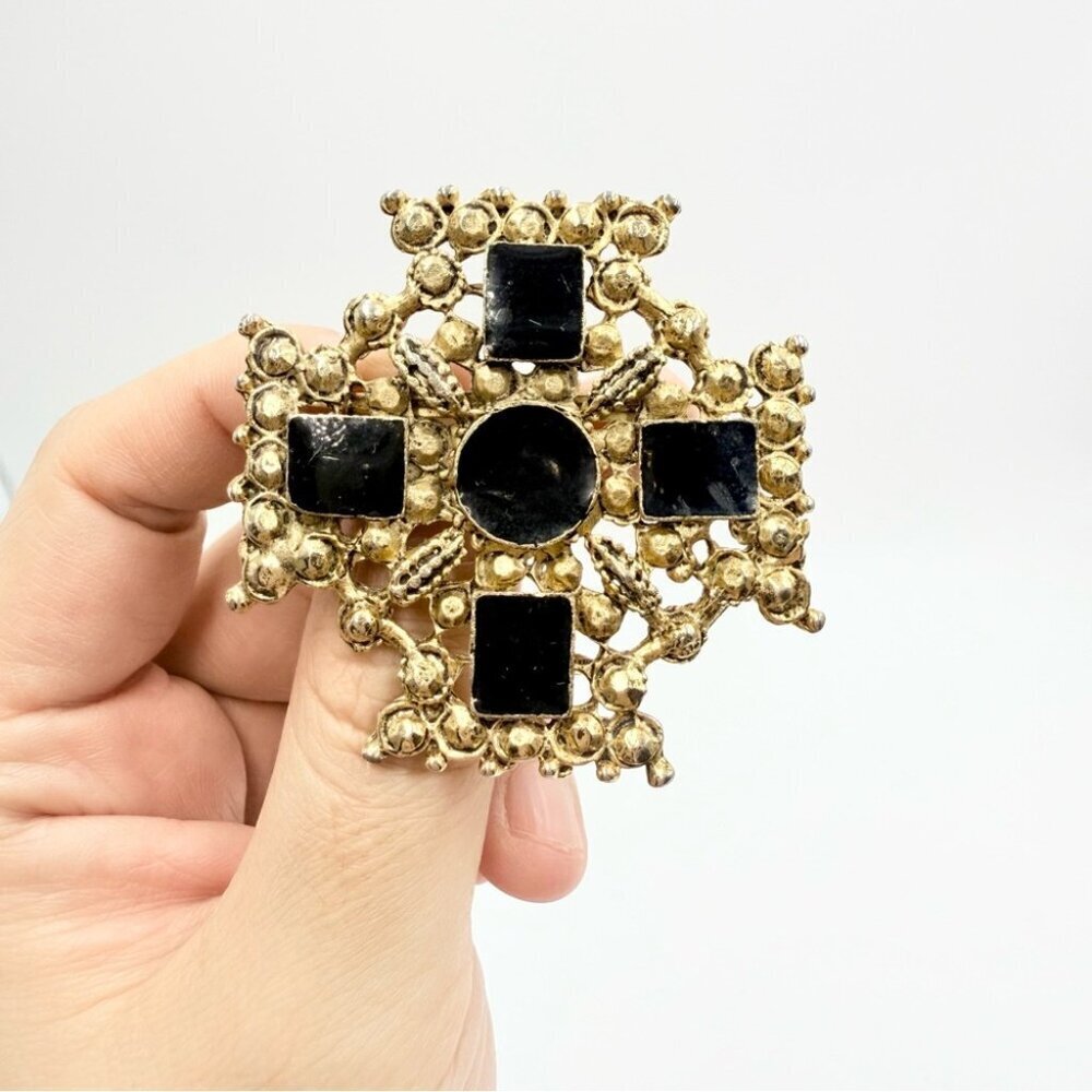 Vintage Gold Tone Onyx Crystal Brooch Art Deco Brooch Pin